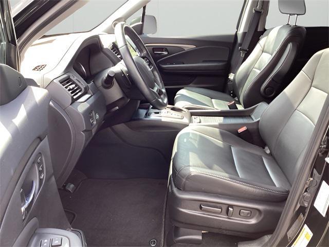 used 2022 Honda Pilot car, priced at $28,988