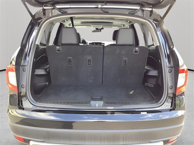 used 2022 Honda Pilot car, priced at $29,998