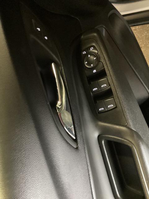 used 2022 Chevrolet Equinox car, priced at $18,207