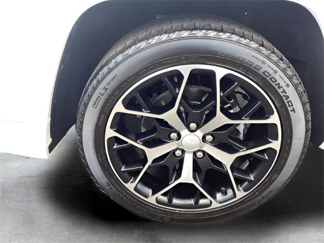 used 2023 Jeep Grand Cherokee 4xe car, priced at $40,444