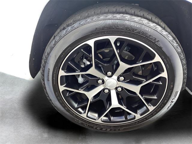 used 2023 Jeep Grand Cherokee 4xe car, priced at $40,444