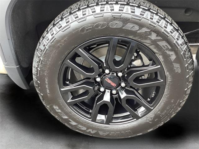 used 2023 GMC Sierra 1500 car, priced at $43,944