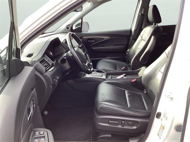 used 2021 Honda Pilot car, priced at $17,554
