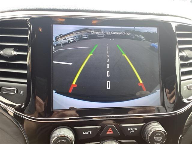 used 2022 Jeep Grand Cherokee car, priced at $29,239