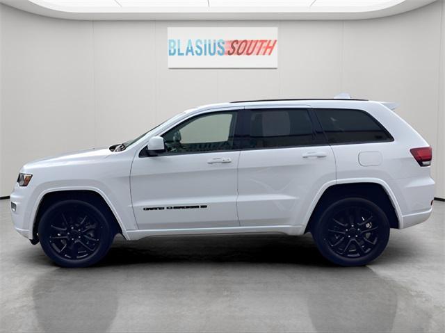 used 2022 Jeep Grand Cherokee car, priced at $29,239