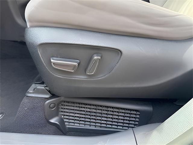 used 2023 Toyota Sienna car, priced at $31,935