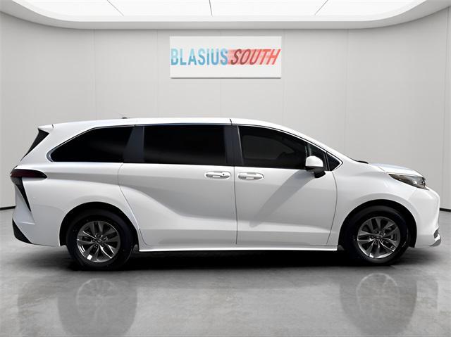 used 2023 Toyota Sienna car, priced at $31,935