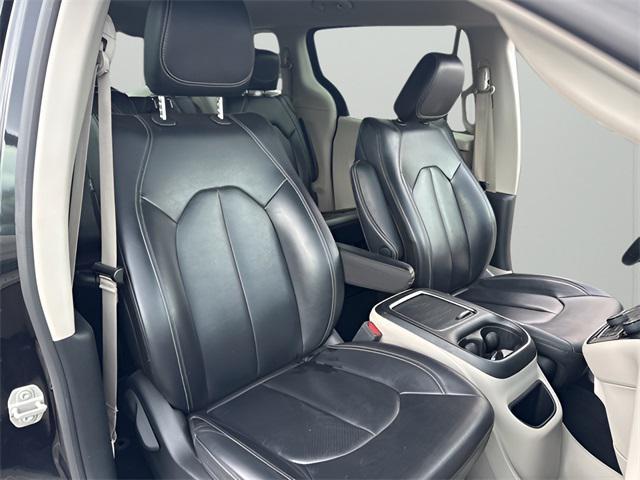 used 2023 Chrysler Pacifica car, priced at $20,988