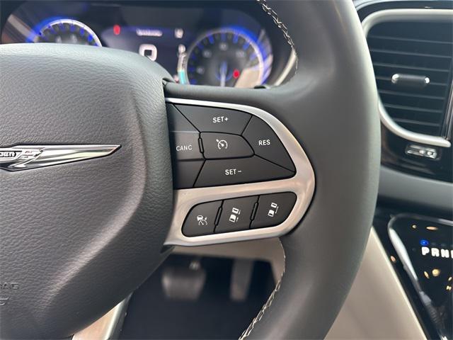 used 2023 Chrysler Pacifica car, priced at $20,988