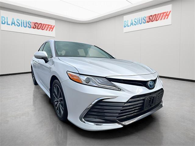 used 2021 Toyota Camry Hybrid car, priced at $25,988