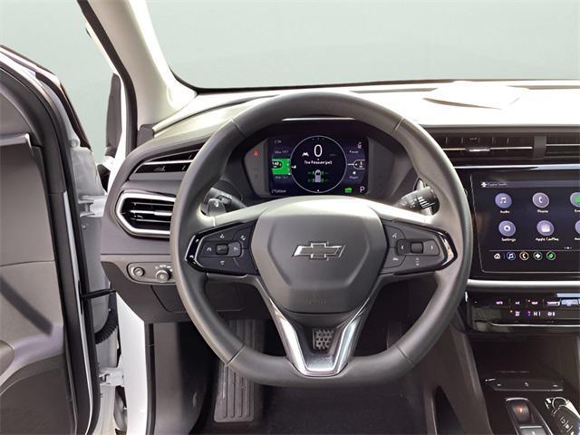 used 2022 Chevrolet Bolt EUV car, priced at $18,988