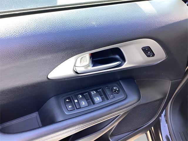 used 2020 Chrysler Pacifica car, priced at $24,988