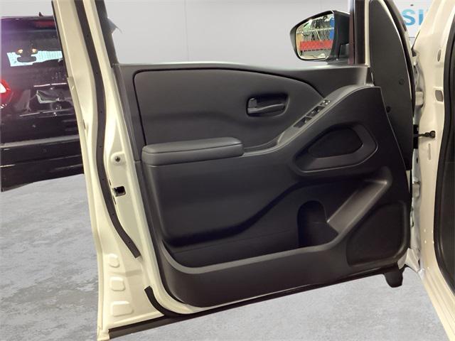 used 2023 Nissan Frontier car, priced at $26,212