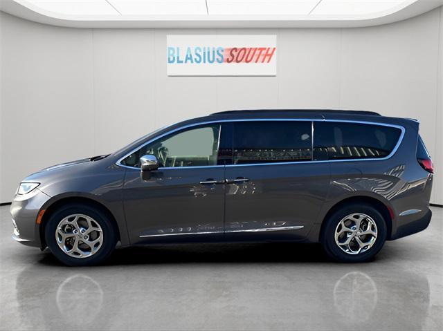 used 2022 Chrysler Pacifica car, priced at $24,434