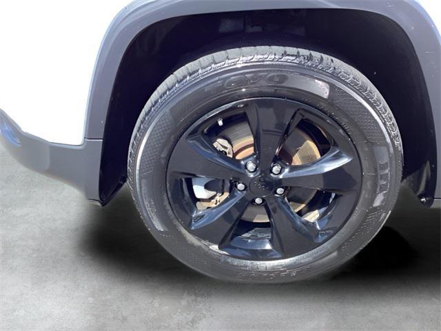 used 2016 Jeep Cherokee car, priced at $8,444