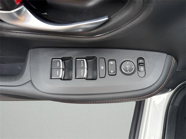 used 2025 Honda HR-V car, priced at $25,988