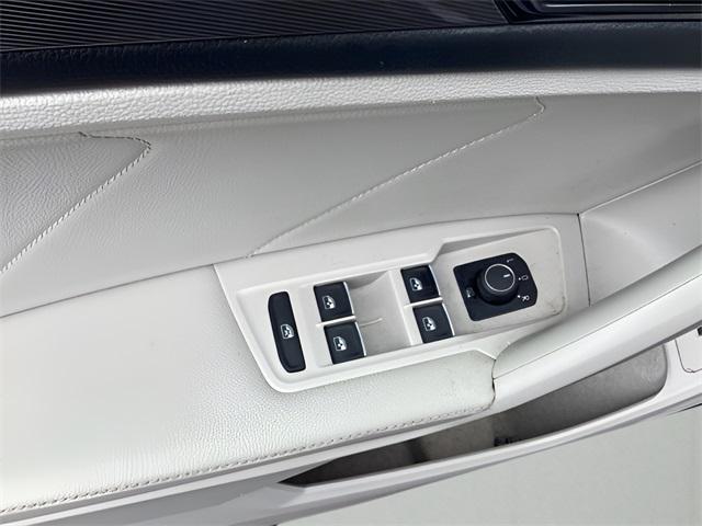 used 2022 Volkswagen Tiguan car, priced at $19,343