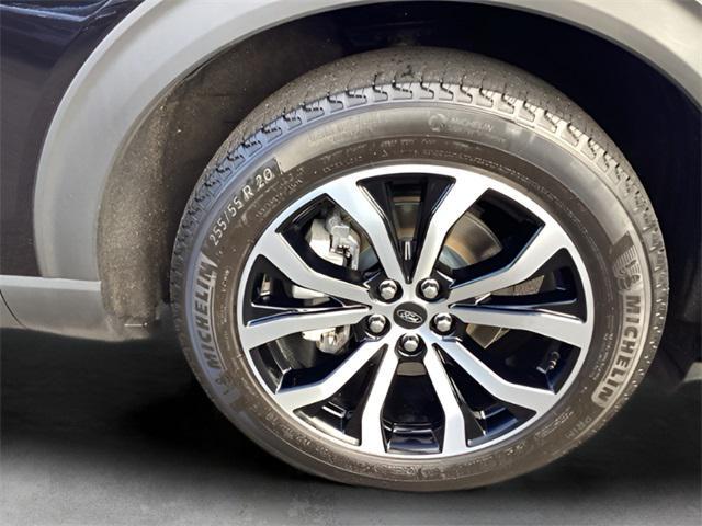 used 2022 Ford Explorer car, priced at $31,700