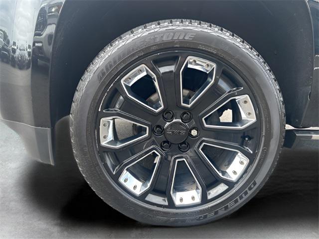 used 2019 GMC Yukon XL car, priced at $33,988