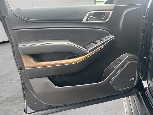 used 2019 GMC Yukon XL car, priced at $33,988