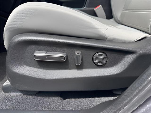 used 2022 Honda CR-V car, priced at $24,444