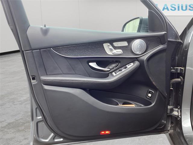 used 2020 Mercedes-Benz GLC 300 car, priced at $25,988