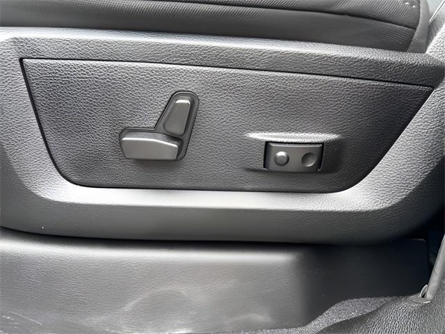 used 2024 Ram 2500 car, priced at $41,444