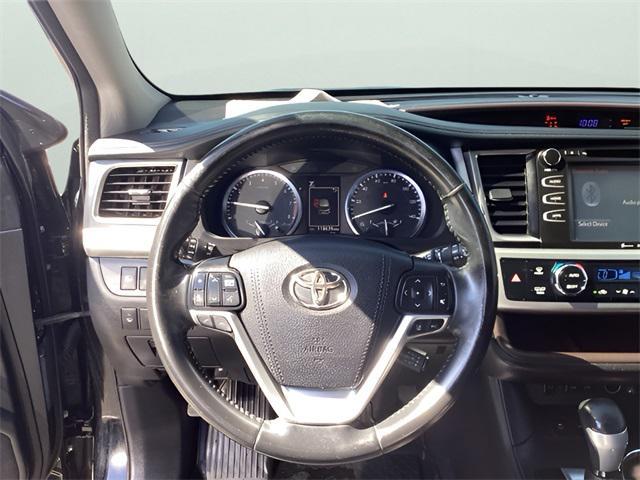 used 2017 Toyota Highlander car, priced at $18,988