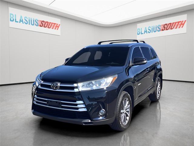 used 2017 Toyota Highlander car, priced at $18,988