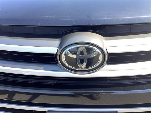 used 2017 Toyota Highlander car, priced at $18,988