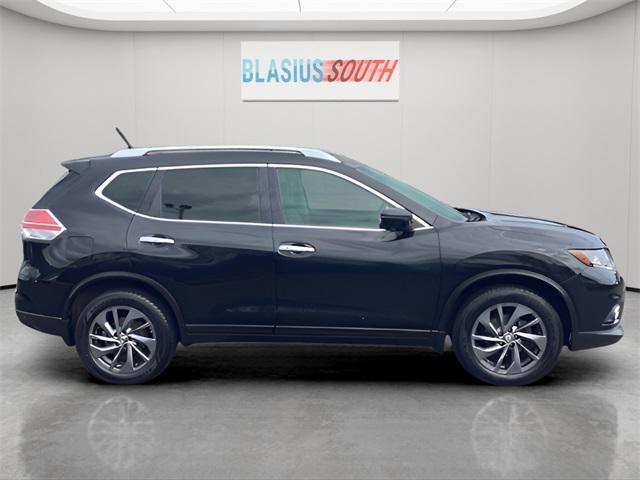 used 2016 Nissan Rogue car, priced at $12,444