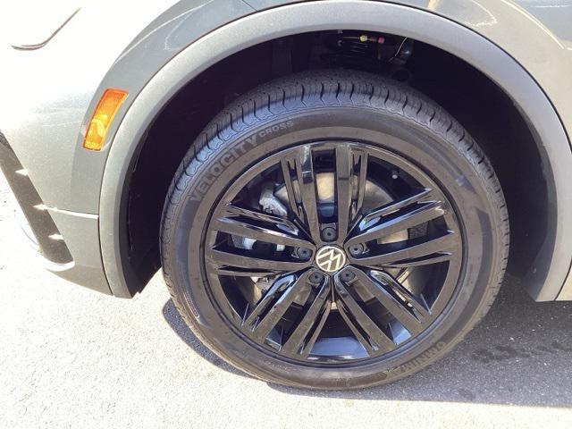 used 2022 Volkswagen Tiguan car, priced at $17,585
