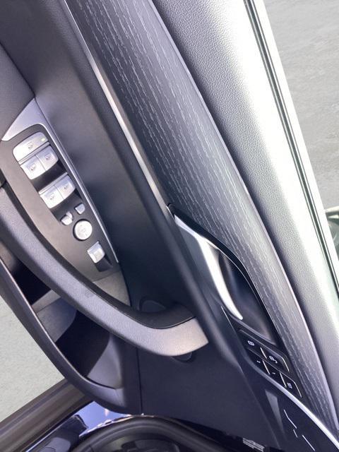 used 2024 BMW X3 car, priced at $31,207