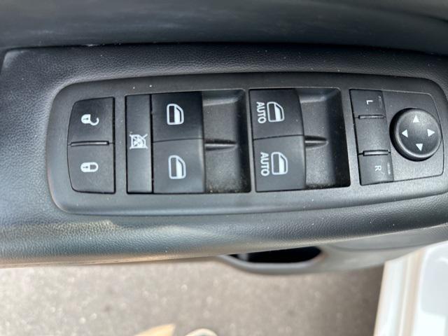used 2021 Jeep Grand Cherokee car, priced at $26,988