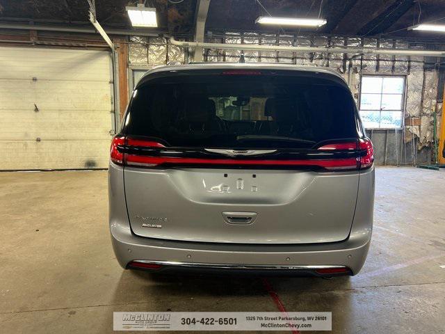 used 2021 Chrysler Pacifica car, priced at $21,999