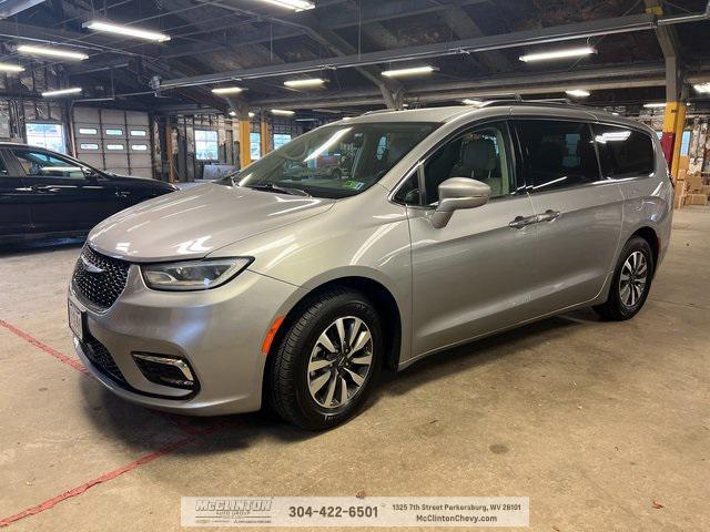 used 2021 Chrysler Pacifica car, priced at $21,999