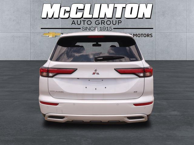 new 2024 Mitsubishi Outlander car, priced at $37,761