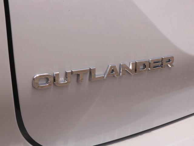 new 2024 Mitsubishi Outlander car, priced at $37,761