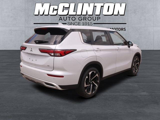 new 2024 Mitsubishi Outlander car, priced at $37,761