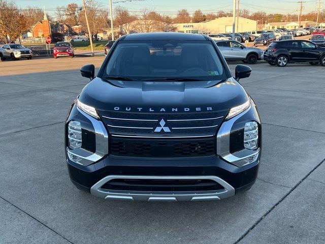 new 2024 Mitsubishi Outlander car, priced at $35,725