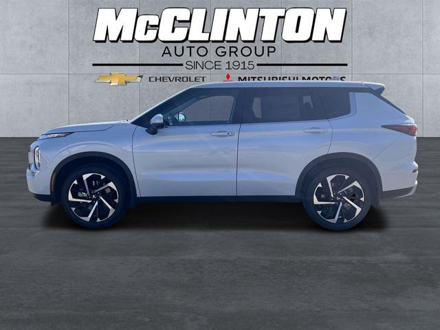 new 2024 Mitsubishi Outlander car, priced at $37,506