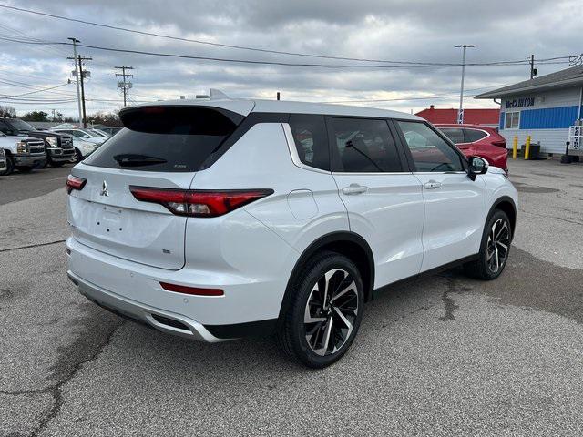 new 2024 Mitsubishi Outlander car, priced at $35,712