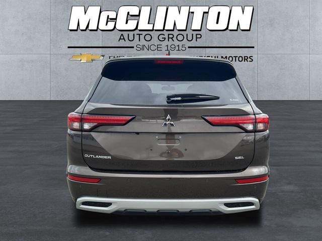 new 2024 Mitsubishi Outlander car, priced at $38,464