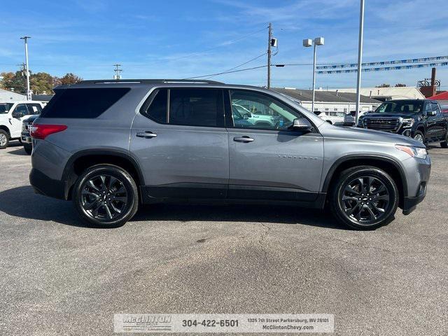 used 2021 Chevrolet Traverse car, priced at $32,107