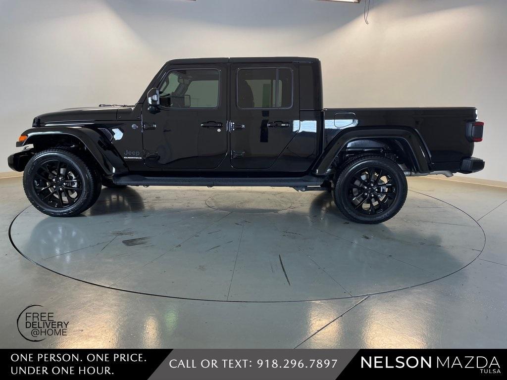 used 2023 Jeep Gladiator car, priced at $38,155