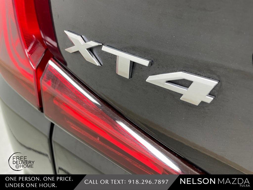 used 2022 Cadillac XT4 car, priced at $24,350