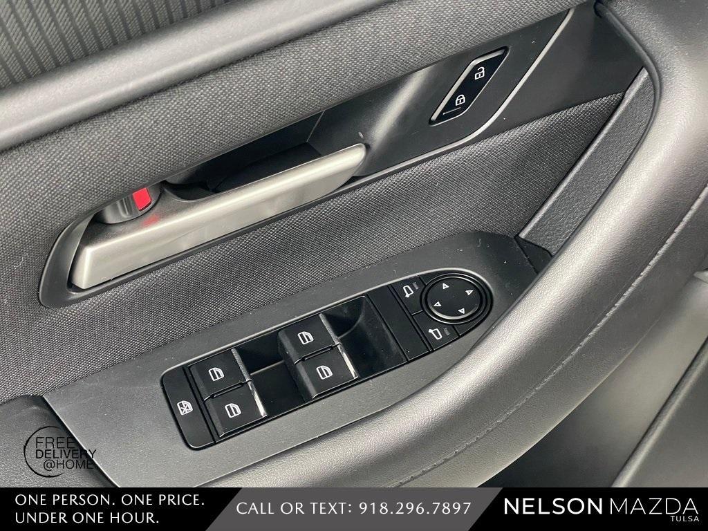 new 2025 Mazda CX-90 car, priced at $37,549