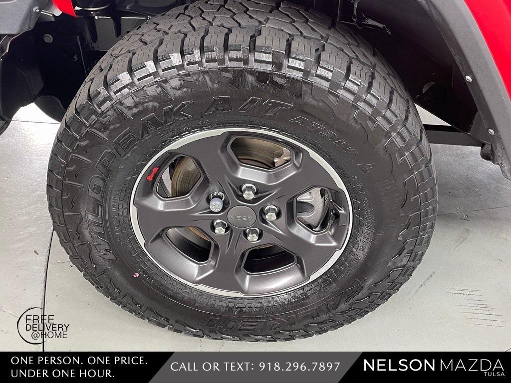 used 2022 Jeep Gladiator car, priced at $32,192