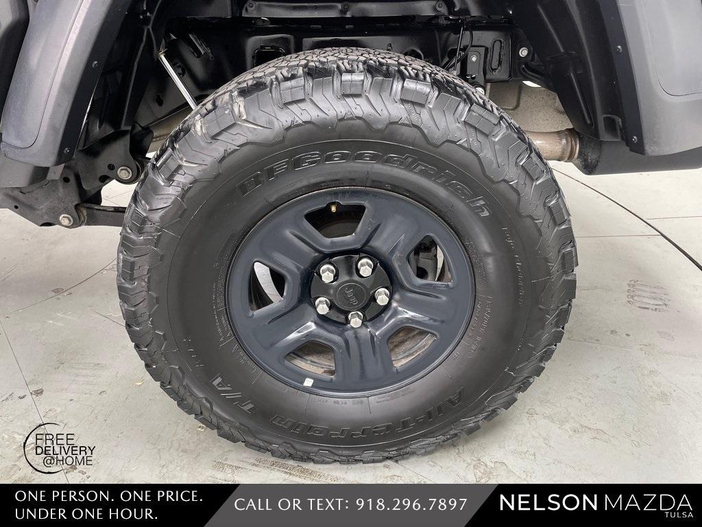 used 2021 Jeep Gladiator car, priced at $27,523