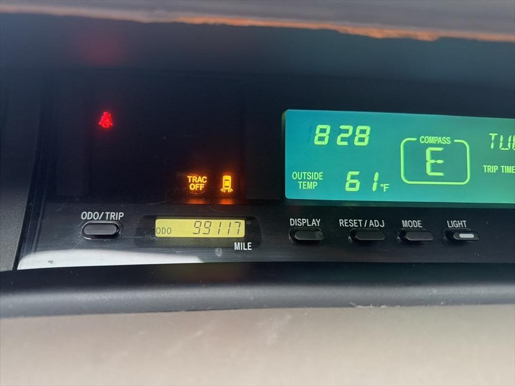 used 2003 Toyota Avalon car, priced at $5,994